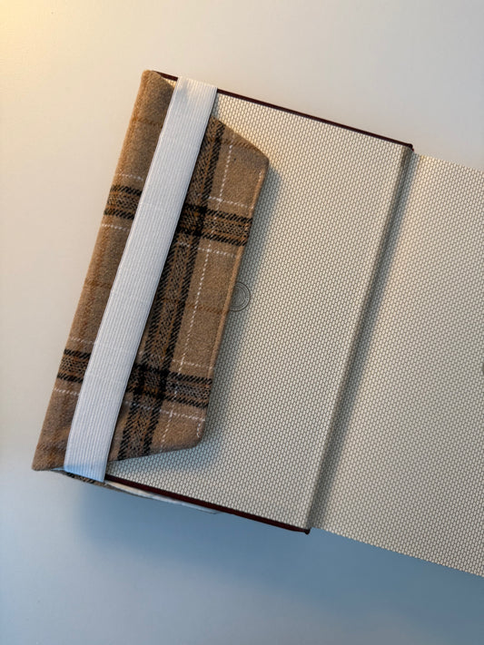 adjustable book covers